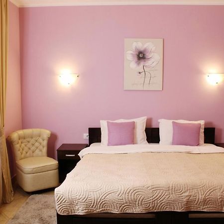 Apartments Paradisos Крагуевац Екстериор снимка