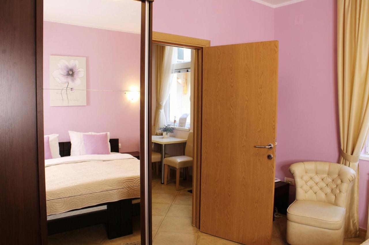 Apartments Paradisos Крагуевац Екстериор снимка